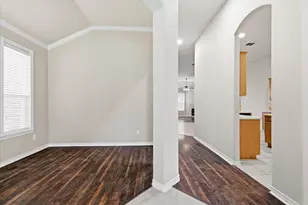 629 Lake City Dr, Lewisville, TX 75056 - Photo 3