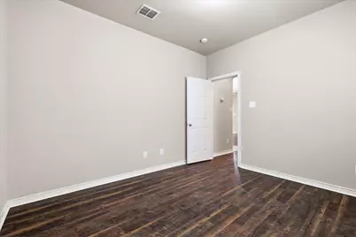 629 Lake City Drive, Lewisville, TX 75056 - Photo 31