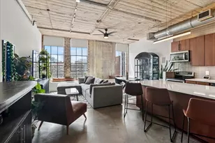 1122 Jackson St, Dallas, TX 75202 - Photo 1