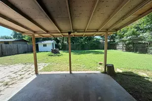 2315 W Park Ave, Corsicana, TX 75110 - Photo 9