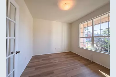 1411 Niagara Falls Court, Arlington, TX 76002 - Photo 7
