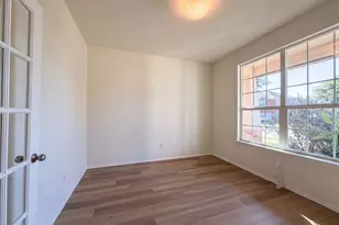 1411 Niagara Falls Ct, Arlington, TX 76002 - Photo 7