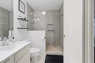 3550 Country Square Dr, Carrollton, TX 75006 - Photo 13