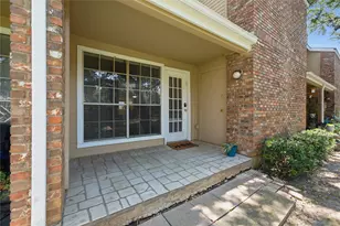 3550 Country Square Dr, Carrollton, TX 75006 - Photo 21