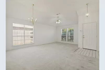 10805 Pebblecreek Court, Benbrook, TX 76126 - Photo 3