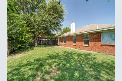 10805 Pebblecreek Court, Benbrook, TX 76126 - Photo 23
