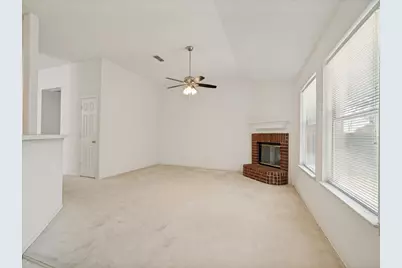 10805 Pebblecreek Court, Benbrook, TX 76126 - Photo 7