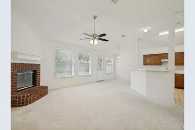 10805 Pebblecreek Court, Benbrook, TX 76126 - Photo 5