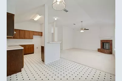 10805 Pebblecreek Court, Benbrook, TX 76126 - Photo 13