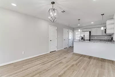 406 Grand Avenue, Fort Worth, TX 76164 - Photo 13