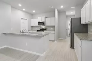 3020 Maple Orch Ln, Fort Worth, TX 76140 - Photo 3