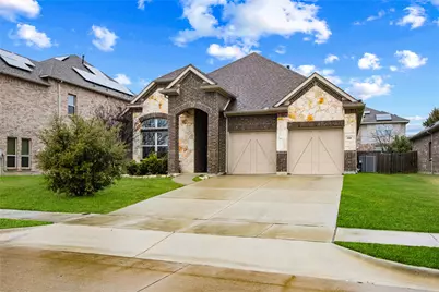 208 Burberry Drive, Grand Prairie, TX 75052 - Photo 1