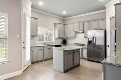 208 Burberry Drive, Grand Prairie, TX 75052 - Photo 7