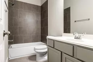 208 Burberry Dr, Grand Prairie, TX 75052 - Photo 15