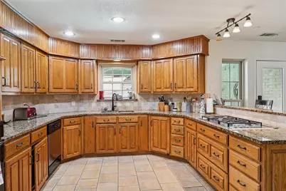 3904 Ashley Circle, Colleyville, TX 76034 - Photo 9