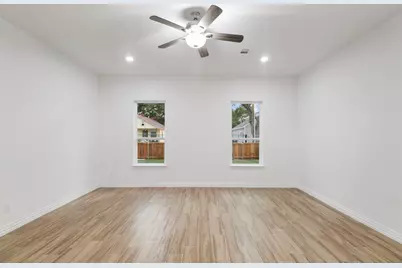 4112 Balch Drive, Dallas, TX 75216 - Photo 11