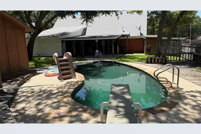 401 Glenhaven Drive, Azle, TX 76020 - Photo 19