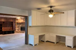 401 Glenhaven Dr, Azle, TX 76020 - Photo 13