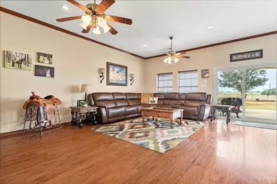 685 W Line Road, Whitesboro, TX 76273 - Photo 13