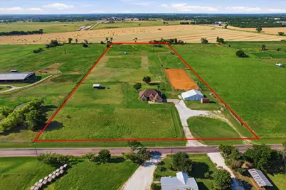 685 W Line Road, Whitesboro, TX 76273 - Photo 3