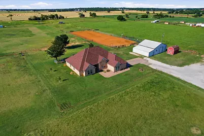 685 W Line Road, Whitesboro, TX 76273 - Photo 35