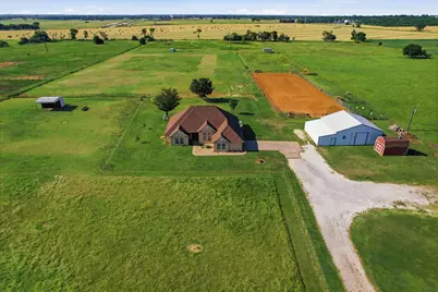 685 W Line Road, Whitesboro, TX 76273 - Photo 35