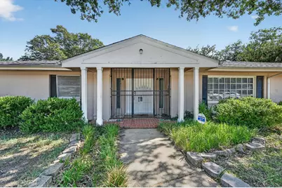 7200 Ellis Road, Fort Worth, TX 76112 - Photo 3
