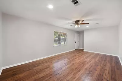 902 N 23 1/2 Street, Corsicana, TX 75110 - Photo 7
