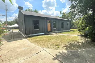 3812 Park St, Greenville, TX 75401 - Photo 5