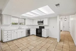 2614 Charolais Way, Arlington, TX 76017 - Photo 9
