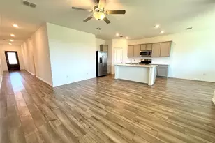8000 Blue Heron Ln, McKinney, TX 75071 - Photo 3
