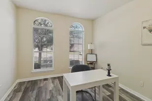 6207 Weaver Dr, Arlington, TX 76001 - Photo 15