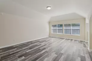 6207 Weaver Dr, Arlington, TX 76001 - Photo 23