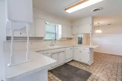 2928 Laredo Drive, Fort Worth, TX 76116 - Photo 9