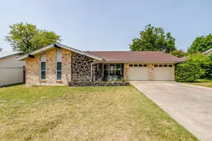 2928 Laredo Dr, Fort Worth, TX 76116 - Photo 1