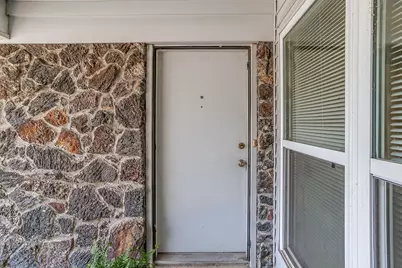 2928 Laredo Drive, Fort Worth, TX 76116 - Photo 3
