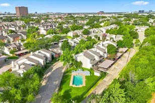 12919 Woodbend Ln, Dallas, TX 75243 - Photo 23