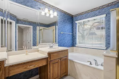 231 Bluff View Court, Aledo, TX 76008 - Photo 11