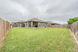 1125 Belsay Ln, Saginaw, TX 76131 - Photo 33