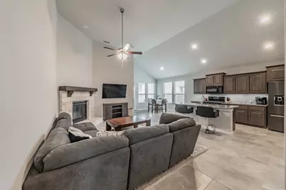 1125 Belsay Lane, Saginaw, TX 76131 - Photo 29