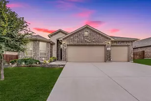 1125 Belsay Ln, Saginaw, TX 76131 - Photo 1