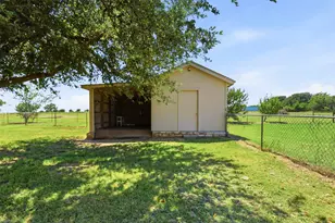 1820 Tolar Hwy, Tolar, TX 76476 - Photo 35