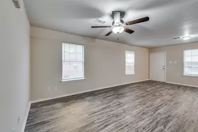 321 Queens Court S #B, Mansfield, TX 76063 - Photo 11