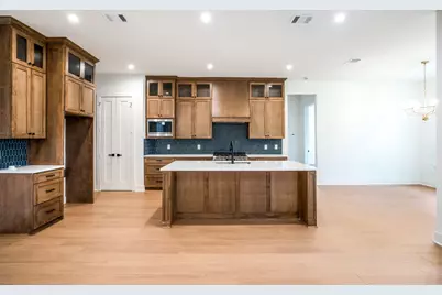 1908 Heritage Knoll Drive, Sherman, TX 75092 - Photo 9