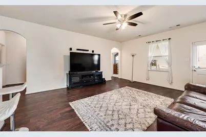 6325 Verdon Gorge Drive, Fort Worth, TX 76179 - Photo 9
