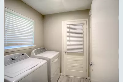 530 Lawnmeadow Drive, Richardson, TX 75080 - Photo 9