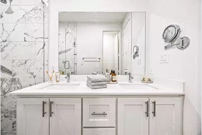 5707 Lindell Avenue #202, Dallas, TX 75206 - Photo 13