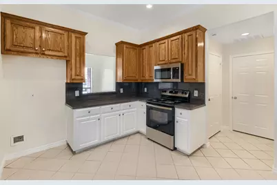 1005 Lake Ridge Drive, Sanger, TX 76266 - Photo 9