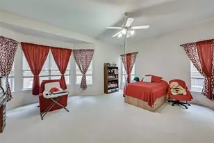 5701 Christy Ln, Haltom City, TX 76137 - Photo 7