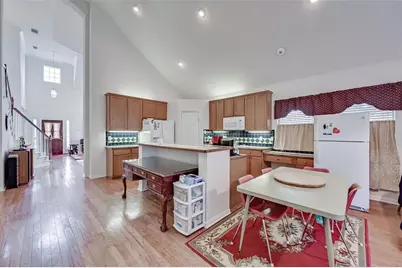 5701 Christy Lane, Haltom City, TX 76137 - Photo 3